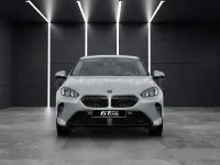 Usado BMW 120 163 CV (119 kW) 2025 Gris / plata Utilitario