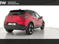 Usado Renault Captur Techno 100 CV (73 kW) 2025 Rojo SUV