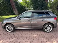 Usado Skoda Kamiq Sport 150 CV (110 kW) 2023 Gris / plata SUV