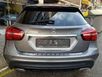 Usado Mercedes GLA250 AMG line 211 CV (155 kW) 2017 Gris SUV