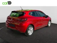 Begagnad Renault Clio V Intens 100 HK (73 kW) 2022 Röd Sedan