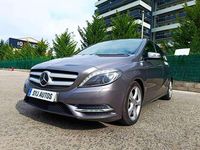 Usado Mercedes C320 109 CV (80 kW) 2013 Gris Berlina