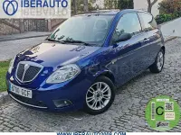 Usado Lancia Ypsilon 60 CV (44 kW) 2008 Azul Utilitario