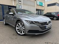 Usado VW Arteon Elegance 150 CV (110 kW) 2019 Gris / plata Utilitario