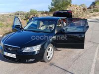 Usado Hyundai Sonata Style 140 CV (102 kW) 2006 Negro Berlina