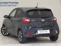Usado Hyundai i10 63 CV (46 kW) 2025 Gris / plata Utilitario