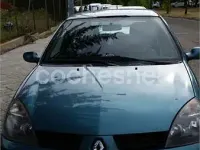 Usado Renault Clio II Authentique 80 CV (58 kW) 2004 Azul Berlina