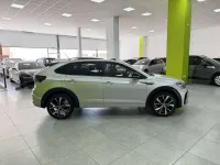 Usado VW Taigo R-line 110 CV (80 kW) 2023 Plateado SUV