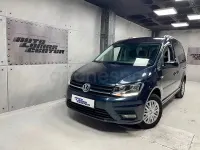 Usado VW Caddy Beach 102 CV (75 kW) 2020 Azul Monovolumen