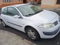 Usado Renault Mégane Dynamique 130 CV (95 kW) 2006 Blanco Berlina