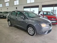 Usado Seat Ibiza Style 105 CV (77 kW) 2014 Gris / plata Berlina