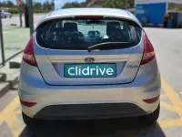 Usado Ford Fiesta Titanium 82 CV (60 kW) 2011 Gris Utilitario