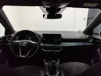 Usado Seat Arona Xperience 115 CV (84 kW) 2025 Gris SUV