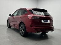 Usado Ford Kuga ST-Line 120 CV (88 kW) 2022 Rojo SUV