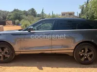 Usado Land Rover Range Rover Velar R-Dynamic 240 CV (176 kW) 2019 Gris / plata SUV