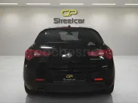 Usado Alfa Romeo Giulietta 120 CV (88 kW) 2017 Negro Utilitario