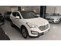 Usado Hyundai Santa Fe Style 197 HP (144 kW) 2016 Branco SUV