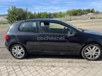Usado VW Golf VI Highline 140 CV (102 kW) 2008 Negro Utilitario