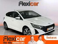 Usado Hyundai i20 100 CV (73 kW) 2024 Blanco Berlina