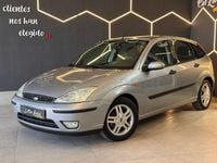 Usado Ford Focus Ambiente 90 CV (66 kW) 2004 Beige Berlina