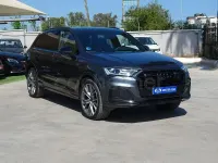 Usado Audi Q7 S-Line 286 CV (210 kW) 2022 Gris / plata SUV