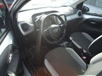 usado Toyota Aygo 1.0 VVT-i x-cite