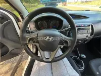 Usado Hyundai i20 85 CV (62 kW) 2013 Blanco Utilitario