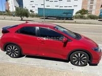Usado Honda Civic Elegance 142 CV (104 kW) 2015 Rojo Berlina
