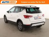 Usado Seat Arona Ecomotive 115 CV (84 kW) 2019 Blanco SUV