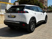 Usado Peugeot 2008 Active 130 CV (95 kW) 2022 Blanco SUV