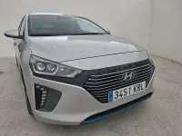 Usado Hyundai Ioniq 141 CV (103 kW) 2018 Gris / plata Utilitario