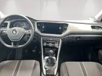 Usado VW T-Roc Advance 110 CV (80 kW) 2021 Plateado SUV