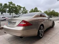 Usado Mercedes CLS350 272 CV (200 kW) 2005 Beige Berlina