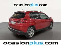 Usado Peugeot 2008 Style 110 CV (80 kW) 2017 Rojo SUV
