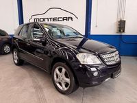 Usado Mercedes ML280 190 CV (139 kW) 2006 Azul SUV