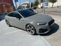 Usado Audi A5 Sportback S-Line 265 CV (194 kW) 2021 Gris / plata Utilitario
