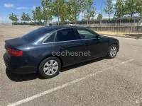 Usado Audi A4 177 CV (130 kW) 2012 Azul Berlina