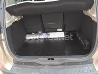 Usado Renault Scénic III Bose Edition 110 CV (80 kW) 2016 Beige Monovolumen