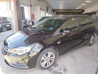 Usado Opel Astra Excellence 136 CV (100 kW) 2016 Negro Familiar
