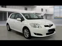 Usado Toyota Auris Sol 124 CV (91 kW) 2007 Blanco Utilitario