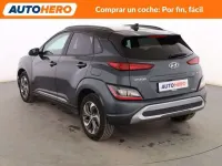 Usado Hyundai Kona 141 CV (103 kW) 2022 Gris SUV