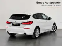 Usado BMW 118 Comfort Edition 150 CV (110 kW) 2021 Blanco Utilitario