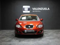 Usado Seat Leon Style 105 CV (77 kW) 2010 Granate Utilitario