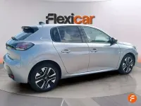 Usado Peugeot 208 Allure 101 CV (74 kW) 2025 Gris Utilitario