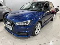 Usado Audi A1 Sportback 125 CV (91 kW) 2018 Azul Utilitario