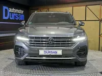 Usado VW Touareg 290 CV (213 kW) 2021 Gris SUV
