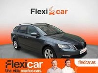 Usado Skoda Octavia Ambition 150 HP (110 kW) 2019 Cinzento Citadino