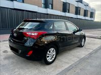 Usado Hyundai i30 90 CV (66 kW) 2014 Negro Berlina