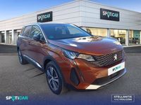 Usado Peugeot 5008 Allure 131 CV (96 kW) 2023 Naranja Monovolumen