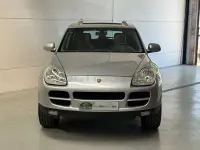 Käytetty Porsche Cayenne S 340 HP (250 kW) 2002 Harmaa Katumaasturi
